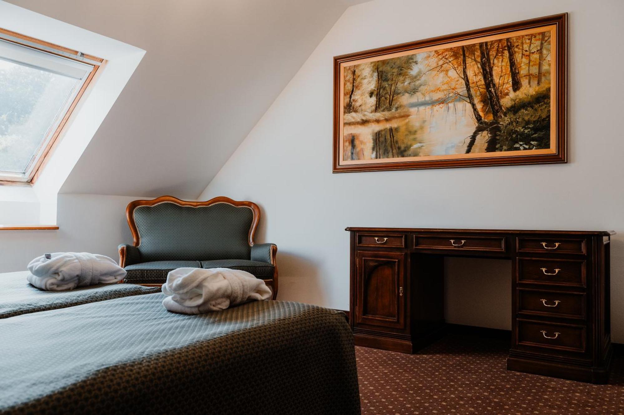 Kastelyhotel Sasvar Resort Parádsasvár المظهر الخارجي الصورة