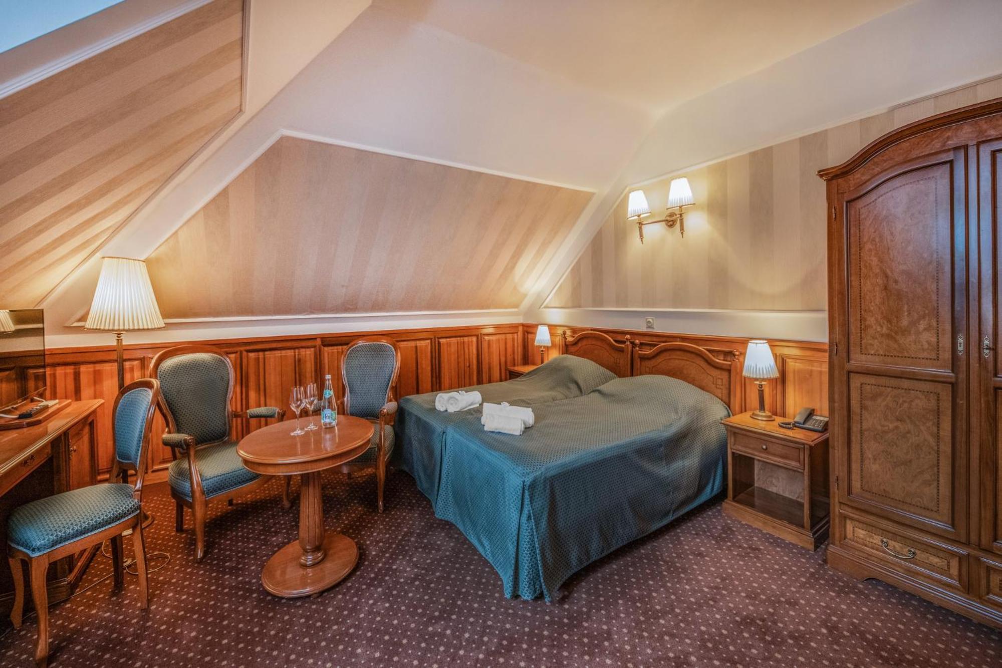 Kastelyhotel Sasvar Resort Parádsasvár المظهر الخارجي الصورة