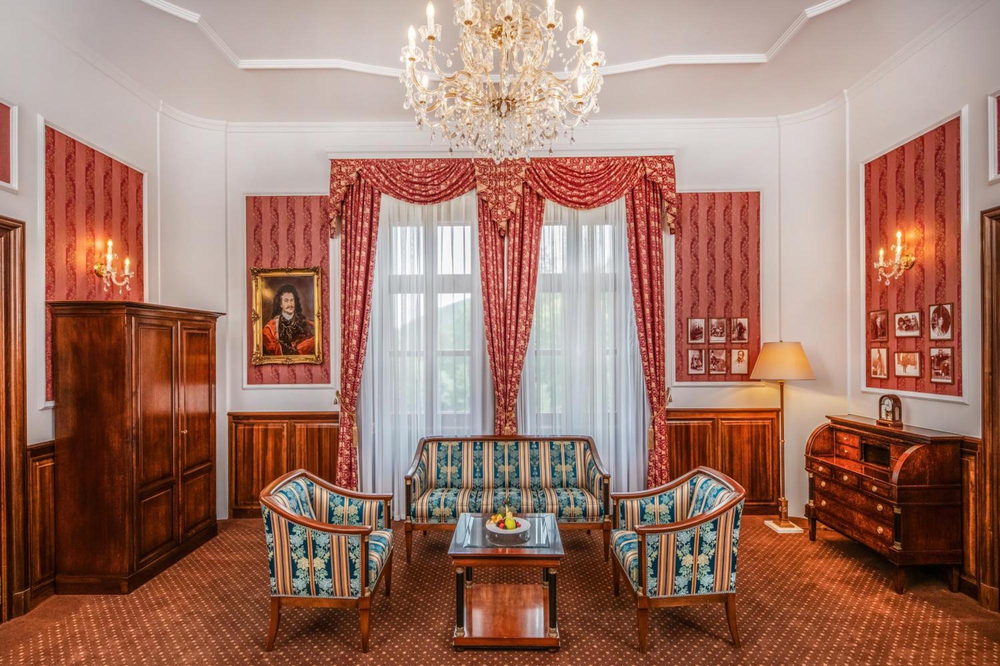 Kastelyhotel Sasvar Resort Parádsasvár المظهر الخارجي الصورة
