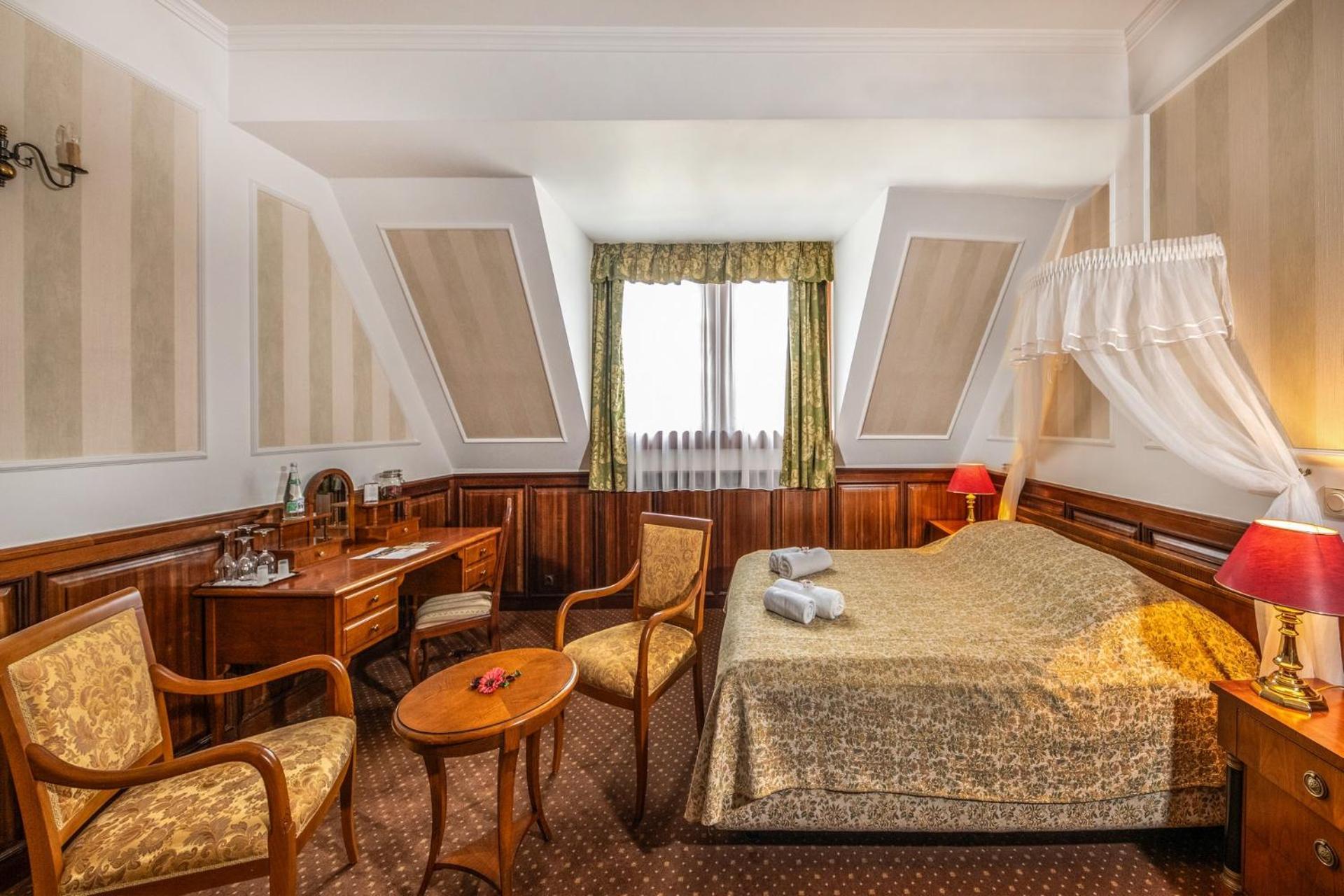 Kastelyhotel Sasvar Resort Parádsasvár المظهر الخارجي الصورة