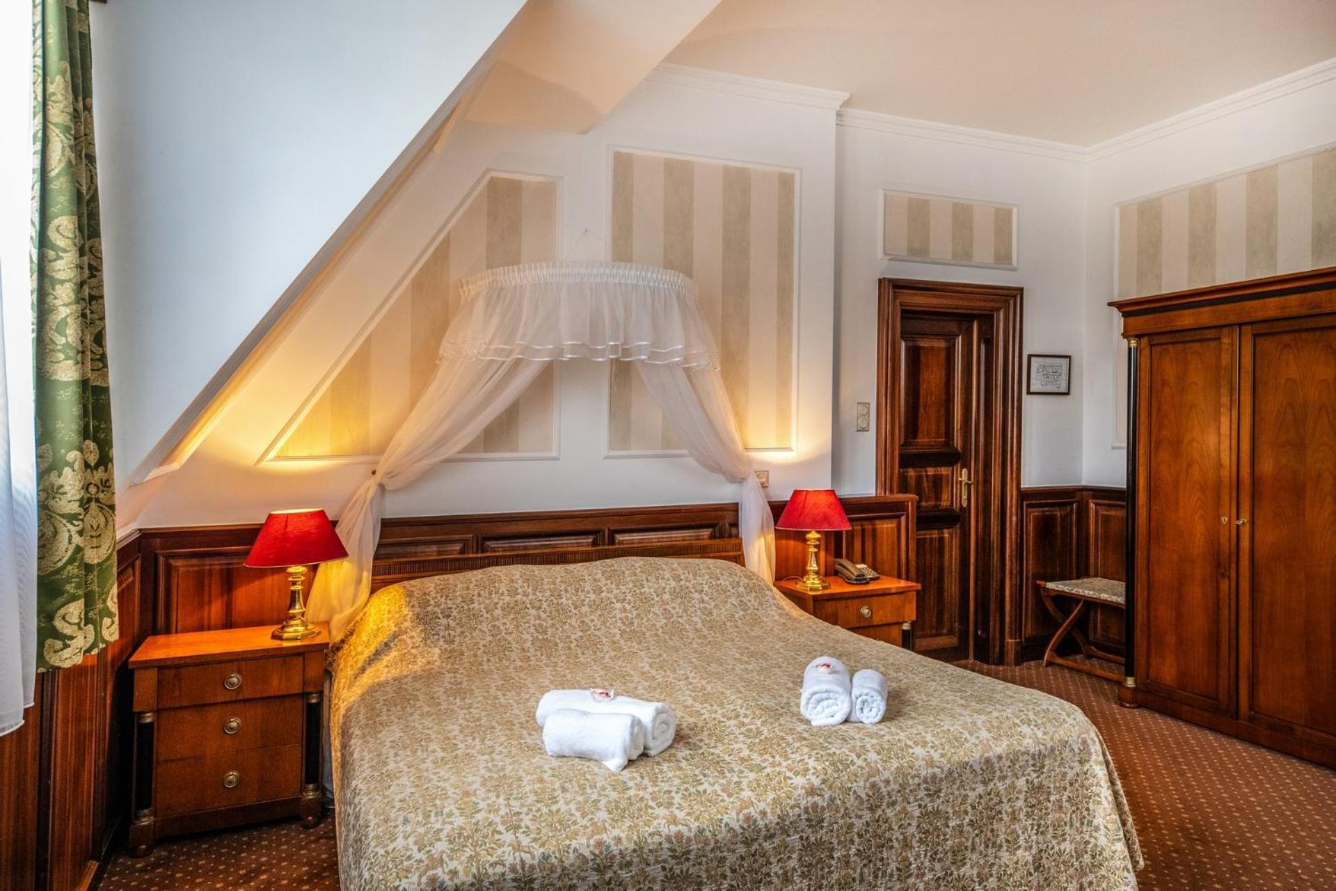 Kastelyhotel Sasvar Resort Parádsasvár المظهر الخارجي الصورة